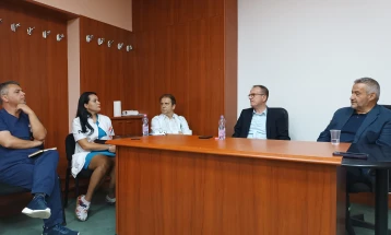 Ministri i Shëndetësisë me drejtorët e FSSH-së dhe Onkologjisë do të kërkojnë zgjidhje për problemet e Klinikës