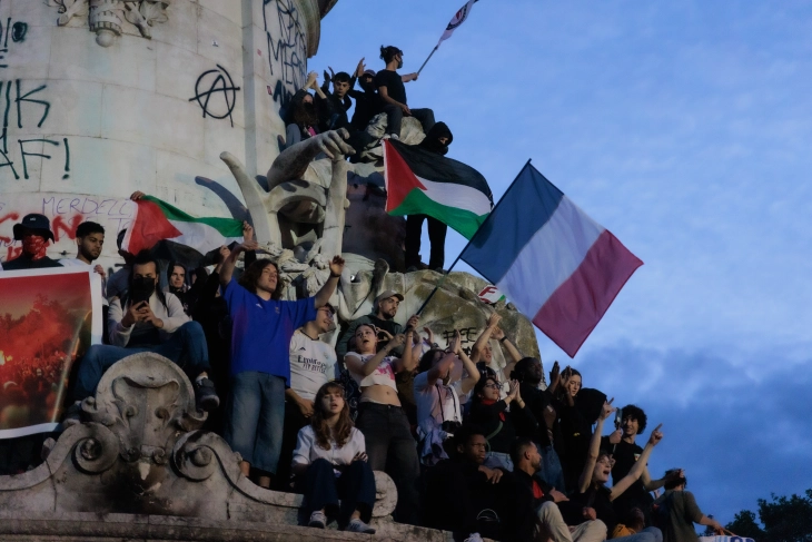 Në Francë koalicioni i majtë më së shumti mandate, Tubimi Kombëtar në vendin e tretë