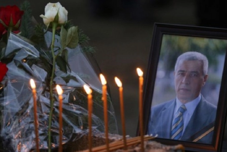 Во бегство Марко Рошиќ, еден од четворицата осудени за убиството на Оливер Ивановиќ