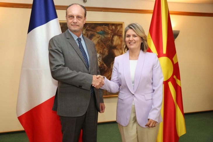 Energy Minister Bozhinovska meets French Ambassador Baumgartner