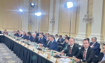 Gashi merr pjesë në Samitin parlamentar të NATO-s në Uashington