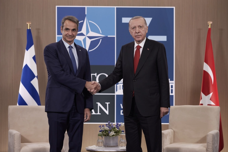 Micotakisi dhe Erdogani janë pajtuar se është në interes të të dy vendeve të ruhet klima paqësore në marrëdhëniet dypalëshe