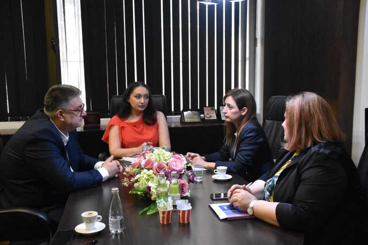 Министерот Минчев оствари средба со директорката на РеСПА, Маја Ханџиска Трендафилова