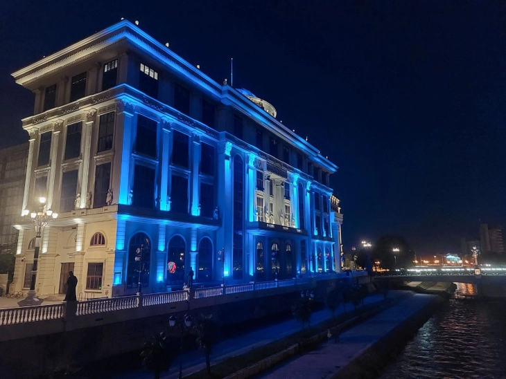 Ministry of Foreign Affairs illuminated in honor of 75th NATO anniversary