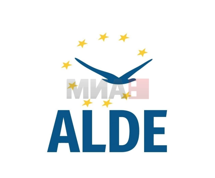 АЛДЕ се закани со исклучување на ДПС од своите редови поради Пеевски  