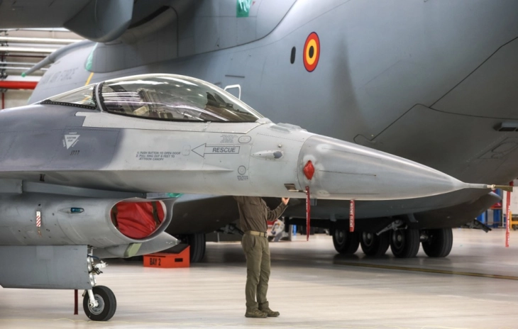Киев реагира на најавата од Белгија дека ќе испорача 30 авиони Ф-16 дури во 2028 година
