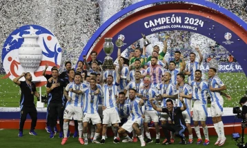 Argjentina e mposhti Kolumbinë dhe e fitoi Kupën e Amerikës