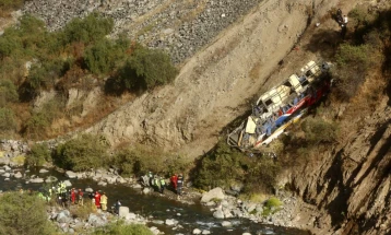 Të paktën 20 të vdekur në aksidentin e autobusit në Peru