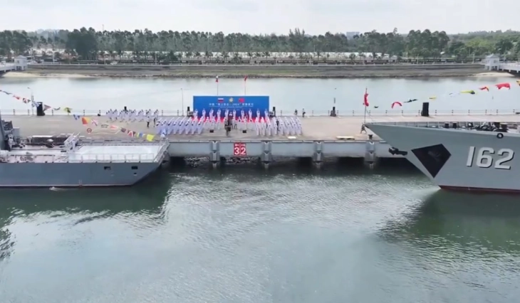 Кина и Русија почнаа поморски воени вежби во Јужното Кинеско Море