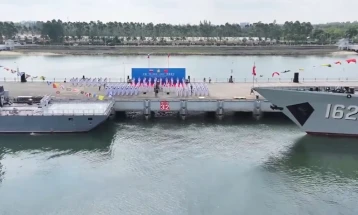 Кина и Русија почнаа поморски воени вежби во Јужното Кинеско Море