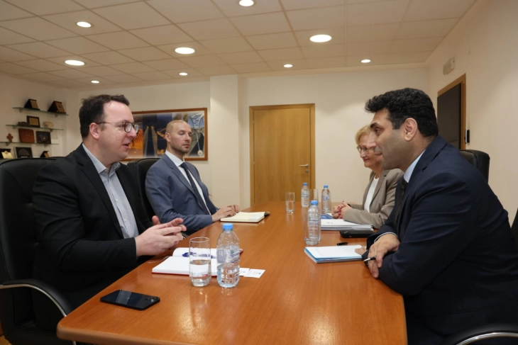 Transport Minister Nikoloski meets EBRD's Türkmenoğlu