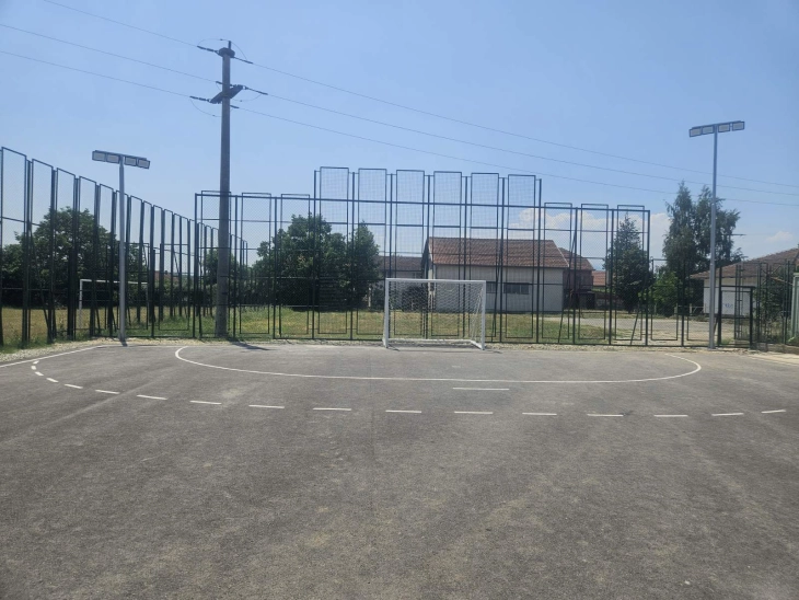 Пуштено во употреба спортското игралиште во Миладиновци