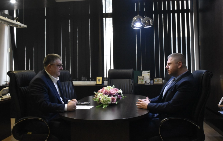 Средба на министерот Минчев со претседателот на Комисијата за спречување и заштита од дискриминација Јадровски