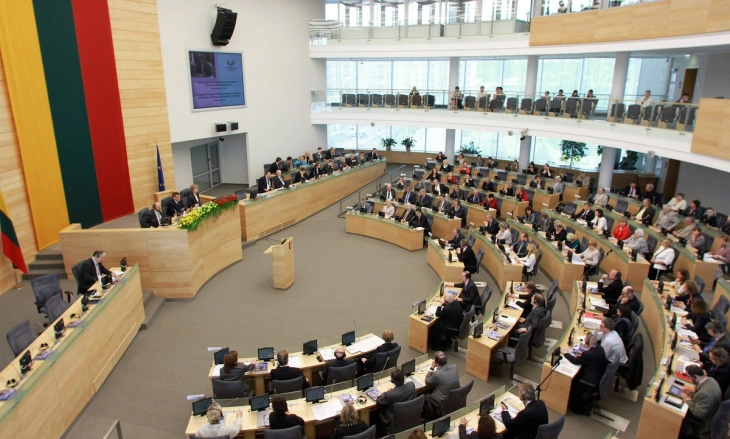Парламентот на Литванија гласаше за повлекување на земјата од Конвенцијата за касетна муниција