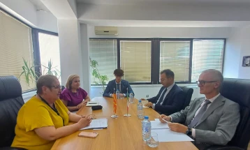 Minister Janevska meets with Italian Ambassador Silvestri
