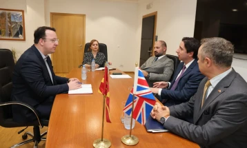 Nikollovski-Loson: Britania e Madhe është partnere shumëvjeçare e Maqedonisë së Veriut