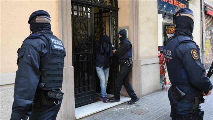 Шпанска цивилна гарда: Тројца проруски хакери уапсени поради кибер напад