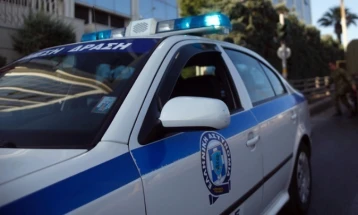 Shots fired at Greek-Turkish border river, Greek policeman injured