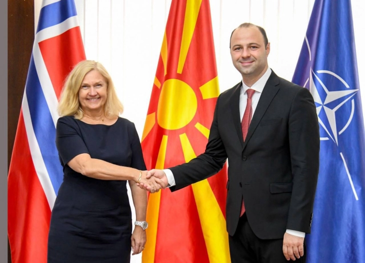 Министерот Мисајловски на средба со амбасадорката на Кралството Норвешка, Кристин Мелсом
