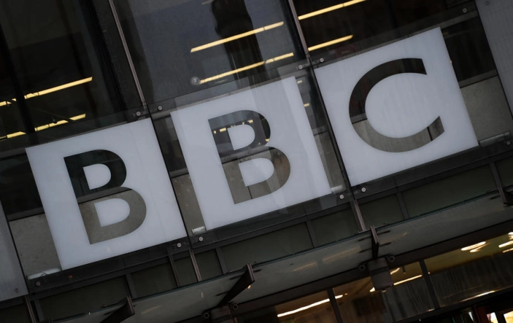 Би-Би-Си планира да укине 500 работни места во рок од две години