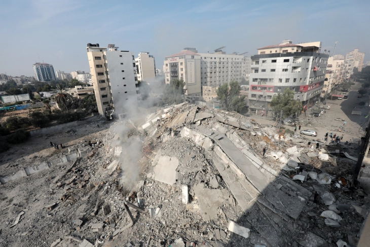 Израел изврши напади во Газа за време на посетата на Нетанјаху на САД