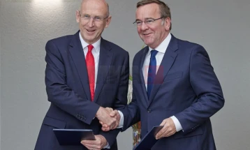 Германија и Велика Британија се договорија за засилена соработка во одбраната