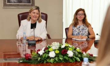 Energy Minister Bozhinovska meets USAID representatives