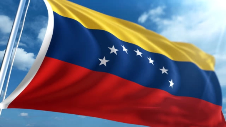 Во недела во Венецуела ќе се одржат претседателски избори, се бира меѓу Мадуро и Урутија