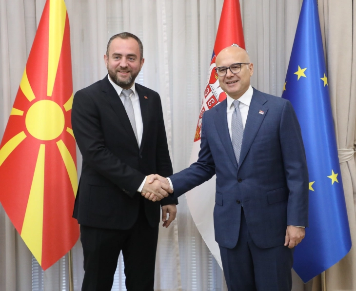 MoI Toshkovski meets Serbian PM Vučević, discuss bilateral relations
