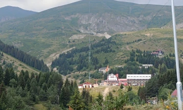 Turizmi veror në Kodrën e Diellit ka potencial të madh - për momentin qendra është e zbrazët edhe pse është shumë më freskët se në qytete