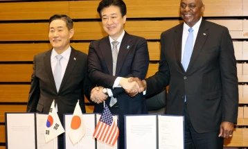 Japonia, Amerika dhe Koreja e Jugut nënshkruan memorandum për lidhje në mbrojtje