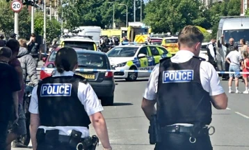 Осум луѓе избодени со нож во Англија (ДПЛ)