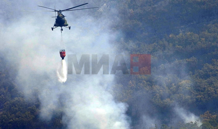 Helikopterët e policisë  kanë hedhur mbi 166 tonelata ujë ndaj zjarrit në afërsi të Pehçevës dhe në Nagoriçanit të Vjetër