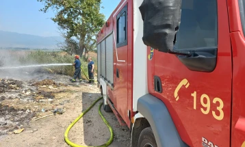 Повреден пожарникар од Струмица при гаснење пожар
