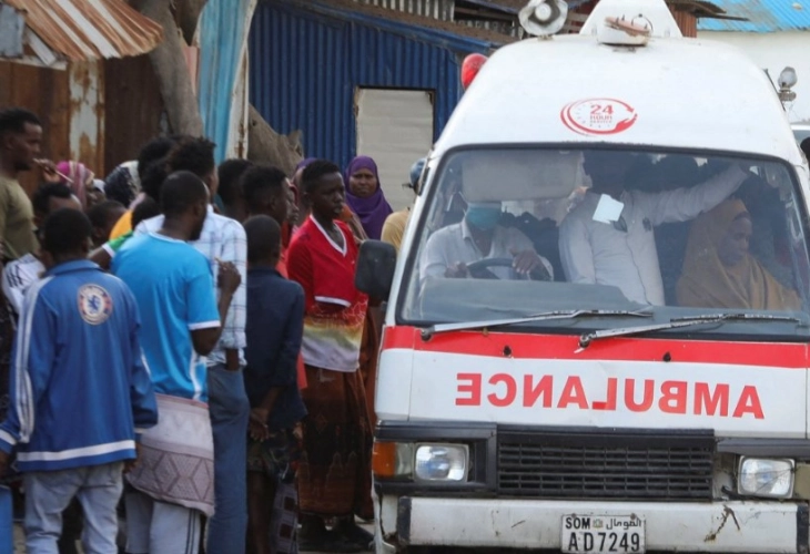 Të paktën 32 viktima në sulmin terrorist në Mogadishu