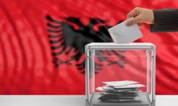 Грчки дипломатски извори изразиле сериозни сомнежи за интегритетот на изборниот процес во албанскиот град Химара
