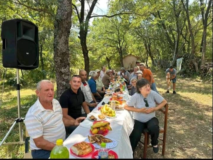 Македонците во село Леска го одбележаа патронот на црквата