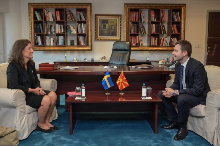 Mucunski meets Swedish Ambassador, head of Lithuania’s Office in Skopje