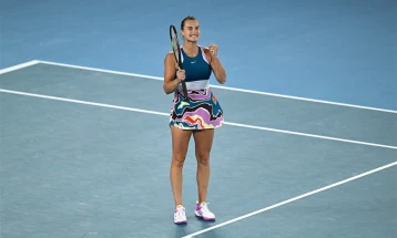 Sabalenka to play Pegula in Cincinnati final after win over Swiatek