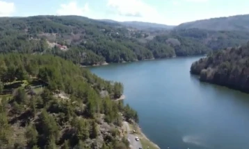 Temperatura më e ulët mëngjesin e sotëm në Lazaropolë dhe Berovë, janë matur 10 grad