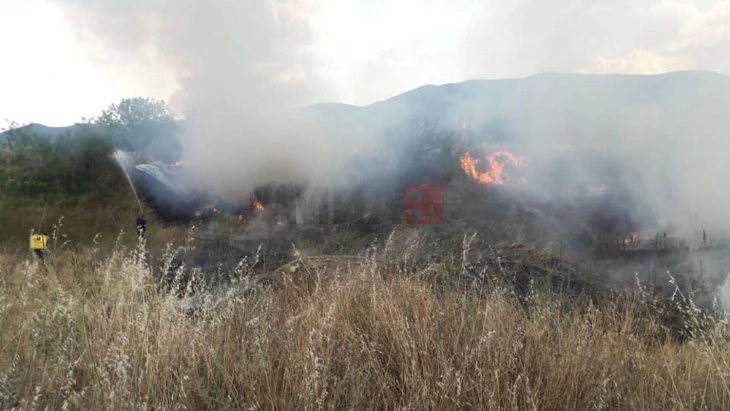 Gjashtë zjarre aktive, një nën kontroll, dje 40 zjarre në qiell të hapur