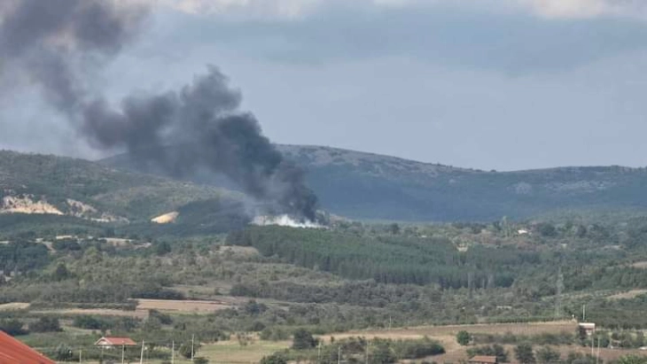 Повторно гори депонијата Острец во Делчево