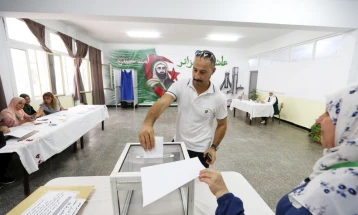 Algeria holds presidential poll with incumbent Tebboune set to win