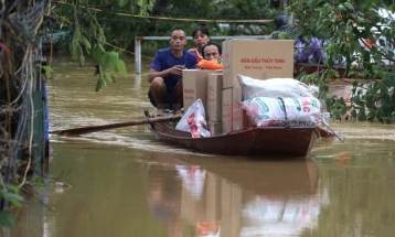 Bilanci i vdekjeve nga tajfuni Jagi në Vietnam është rritur në 127 viktima, 54 konsiderohen të zhdukur