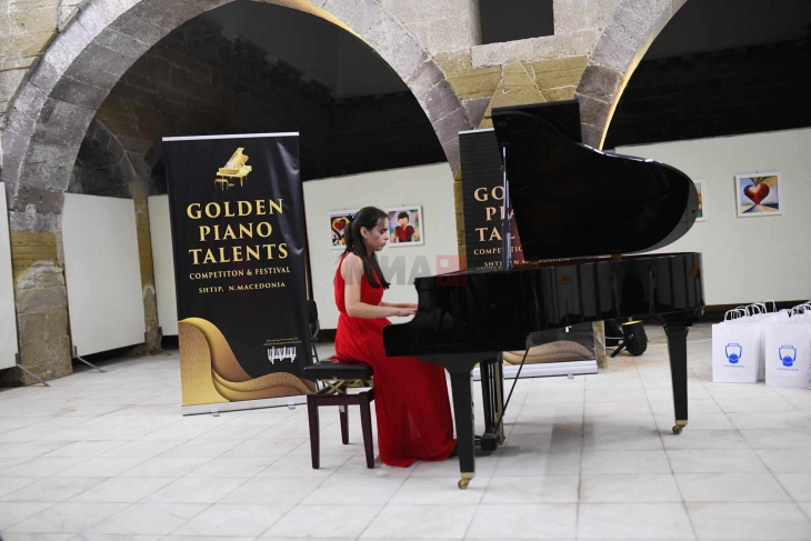 Во Штип викендов Фестивал за млади пијанисти „Golden Piano Talents“