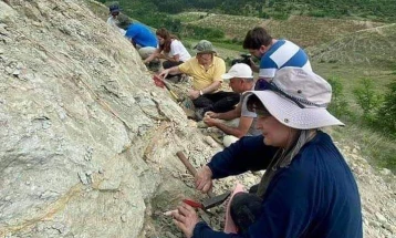 Палеонтолошки локалитет ,,Змијовец