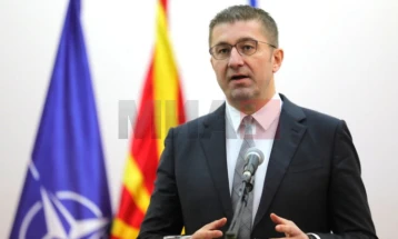 Mickoski: We will not agree on Bulgarians' inclusion in Constitution under these conditions