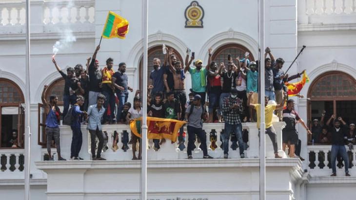 Voting starts in Sri Lanka's presidential election