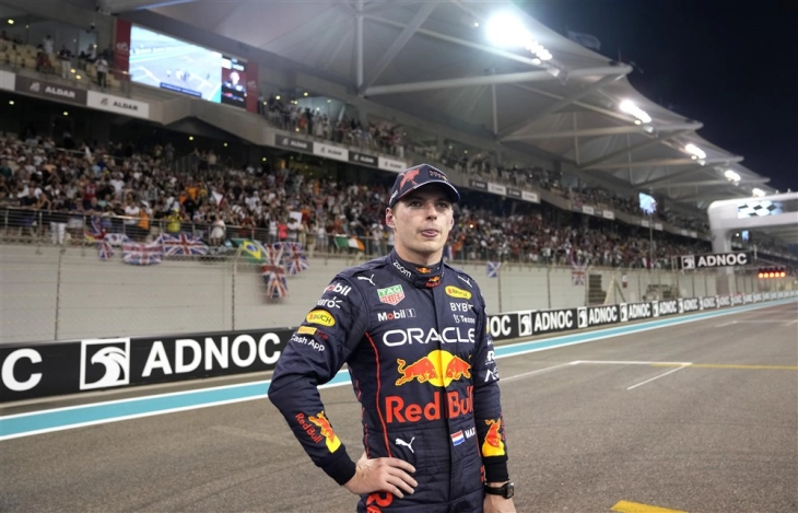 Verstappen refuses to answer press questions after FIA sanction