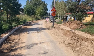 Во општина Зрновци се гради сообраќаен пристап и паркинг простор за детската градинка „Бисерчиња“